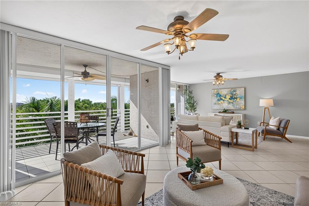 285 Naples Cove Dr 1703 Property Photo 8