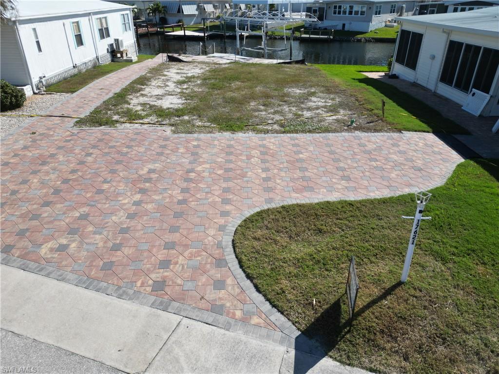 17621 Peppard Dr Property Photo 2