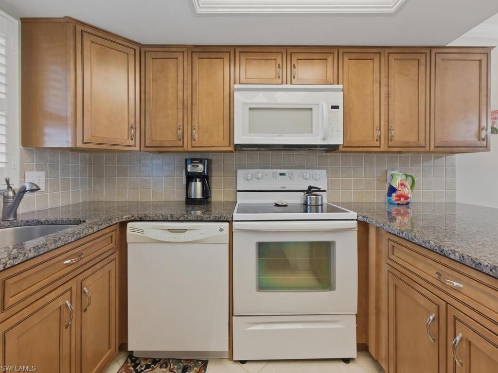 351 Charlemagne Blvd B208 Property Photo 13