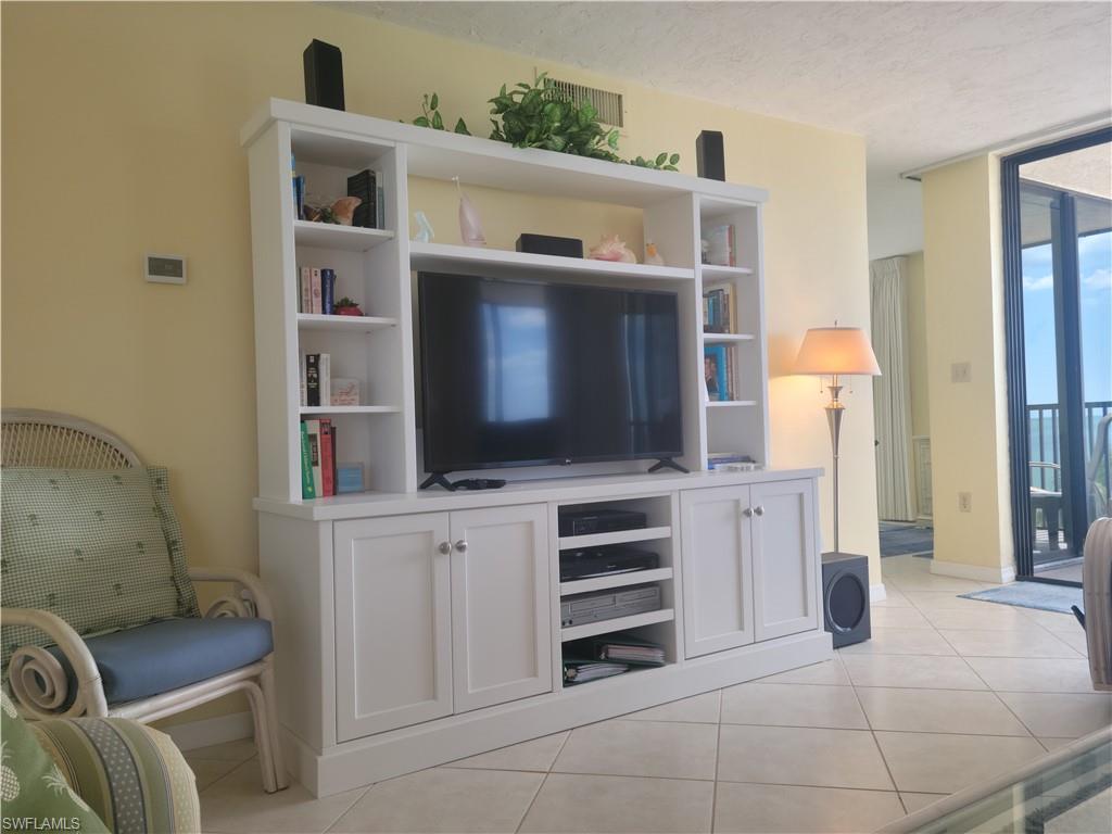 10475 Gulf Shore Dr 165 Property Photo 9