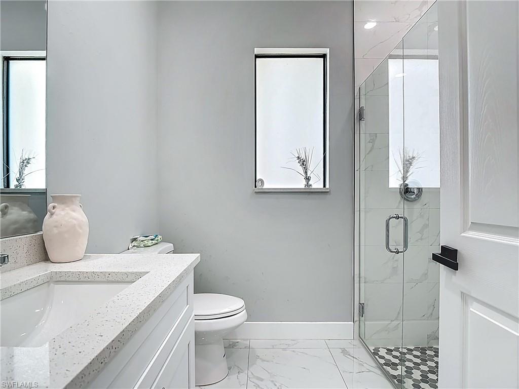 427 7th Ave Property Photo 26