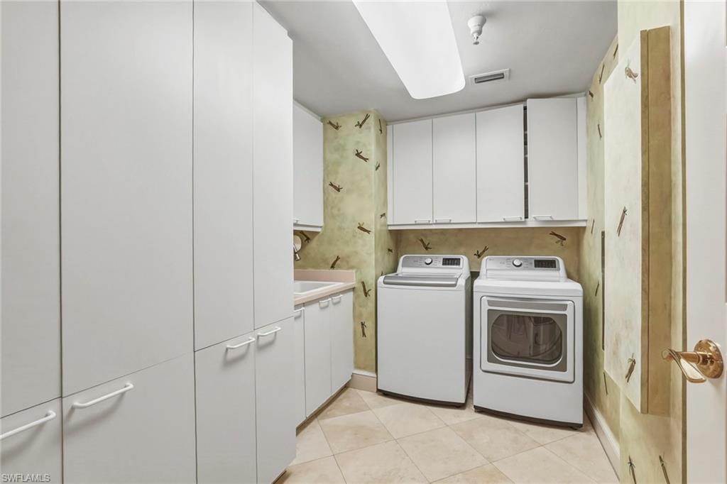 4201 Gulf Shore Blvd N 702 Property Photo 26