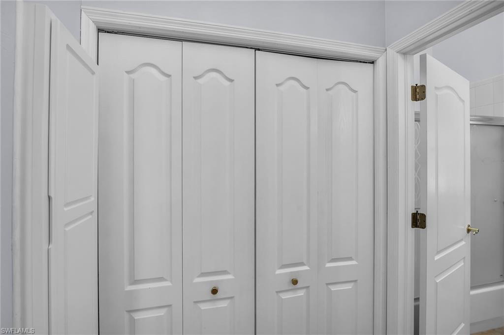 194 Newport Dr 908 Property Photo 23