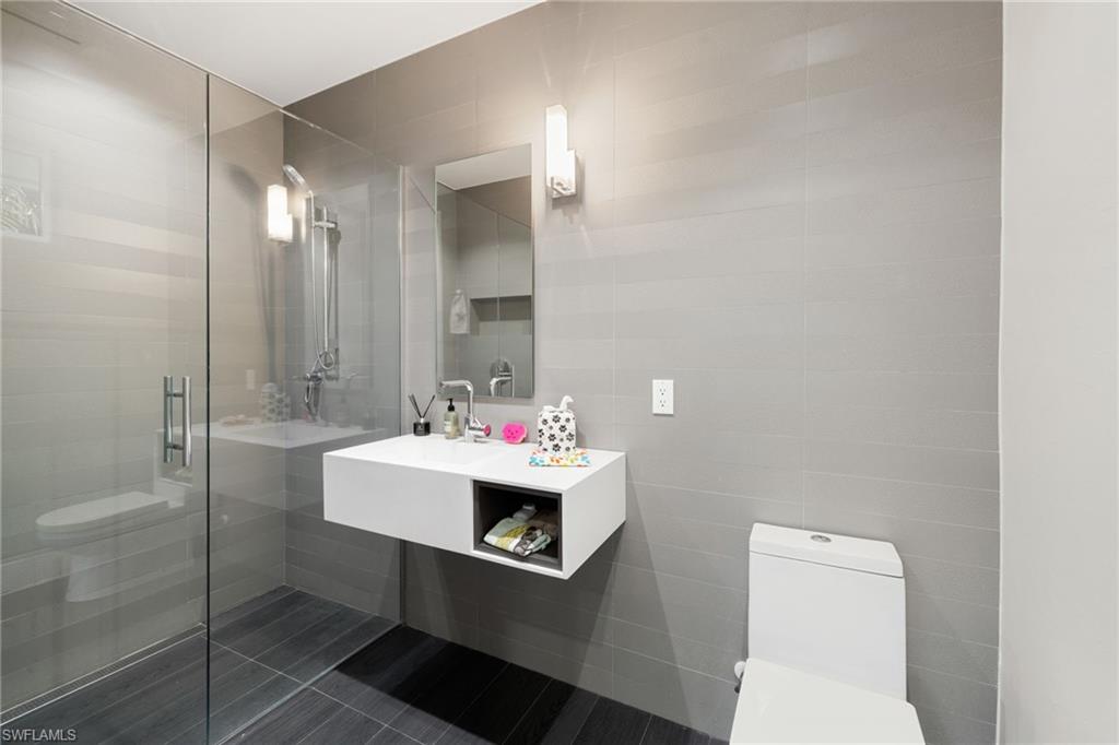 12933 Coco Plum Ln Property Photo 36