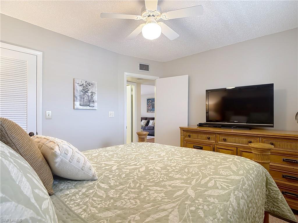 150 Turtle Lake Ct 309 Property Photo 19