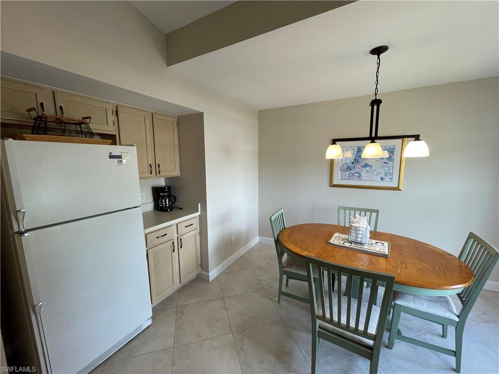 440 Wiggins Lake Ct 201 Property Photo 8
