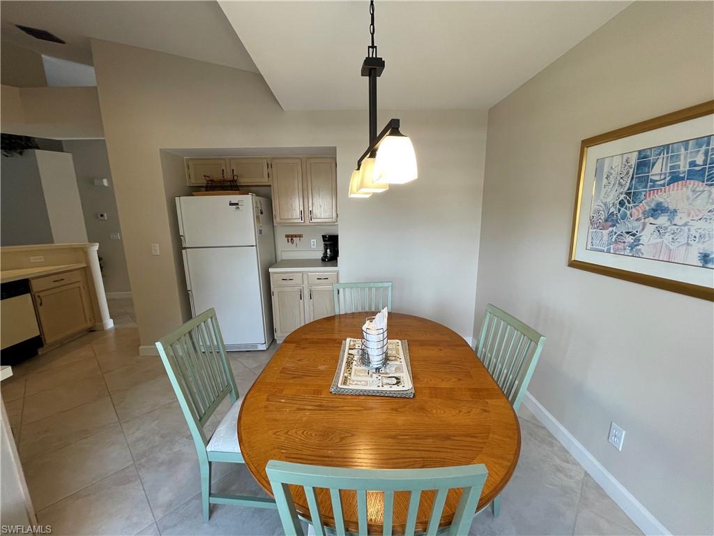 440 Wiggins Lake Ct 201 Property Photo 9