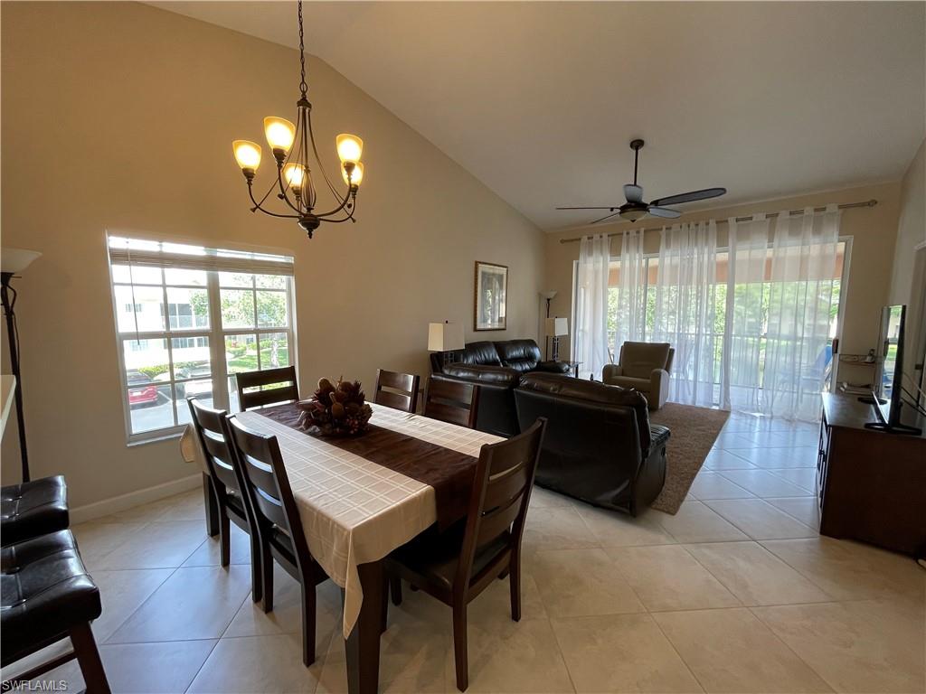 440 Wiggins Lake Ct 201 Property Photo 12