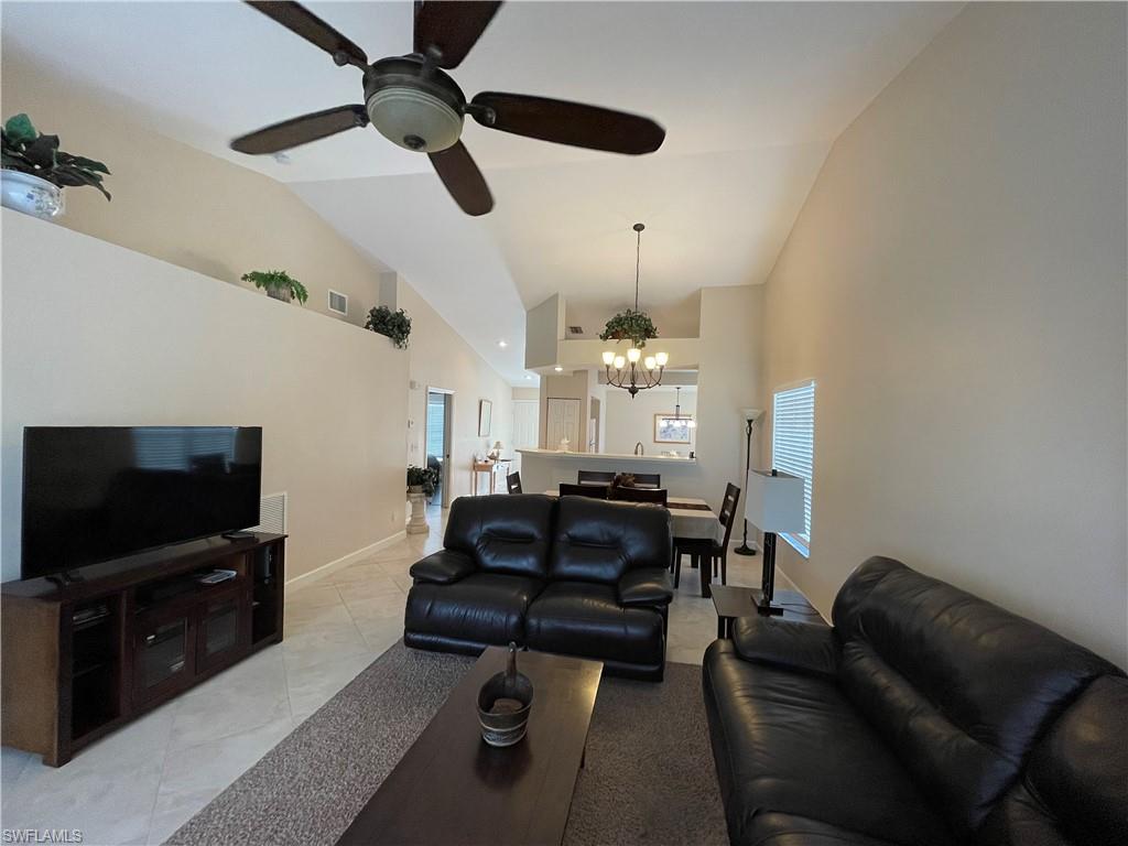 440 Wiggins Lake Ct 201 Property Photo 15