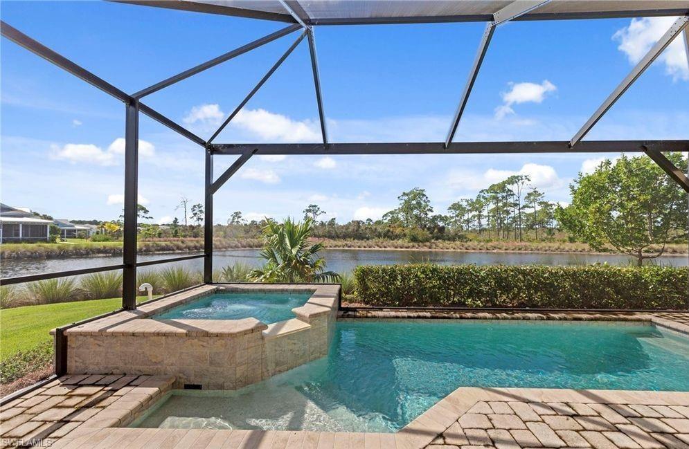 6933 Saona Ct Property Photo 7