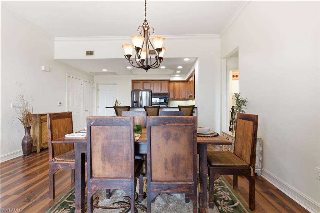 2748 Tiburon Blvd E C404 Property Photo 11