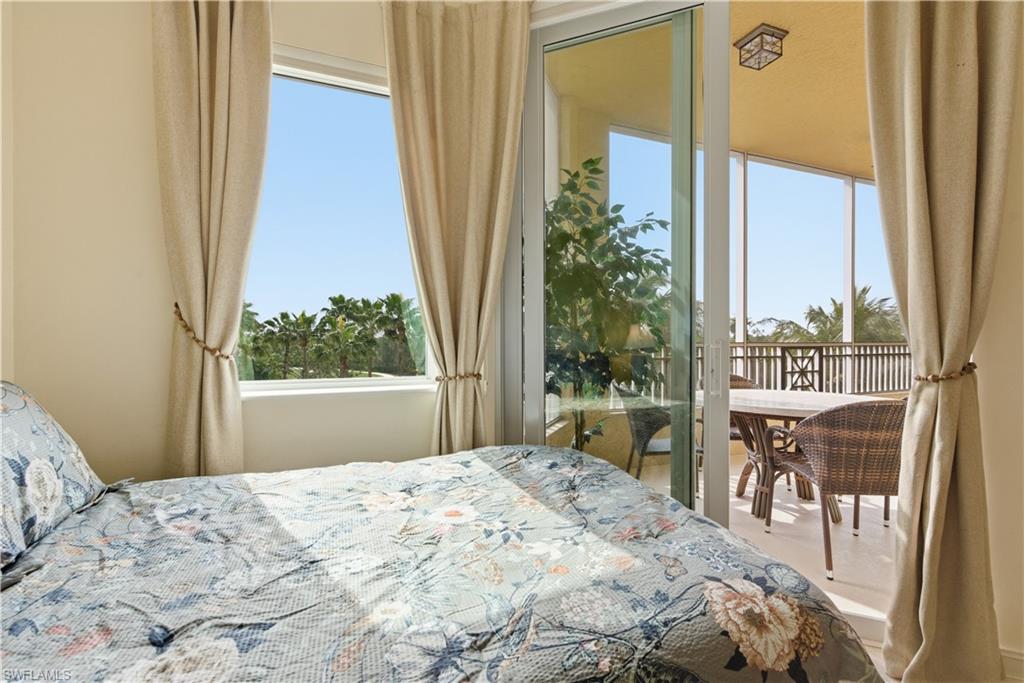2748 Tiburon Blvd E C404 Property Photo 31