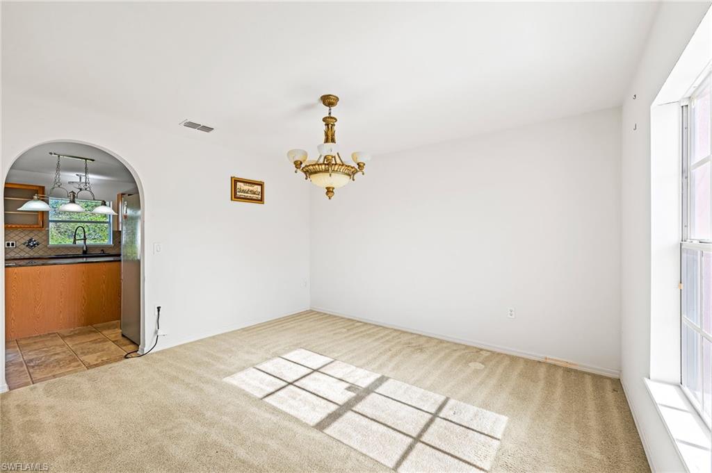 312 Lenz Ave S S Property Photo 6