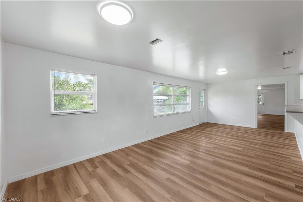27255 Belle Rio Dr Property Photo 8