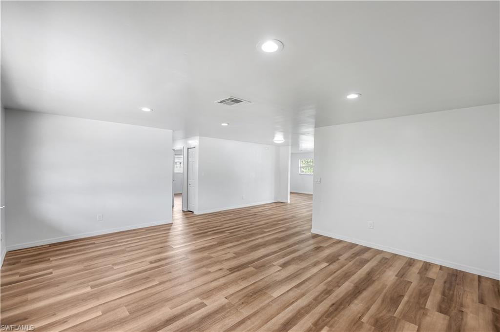 27255 Belle Rio Dr Property Photo 11