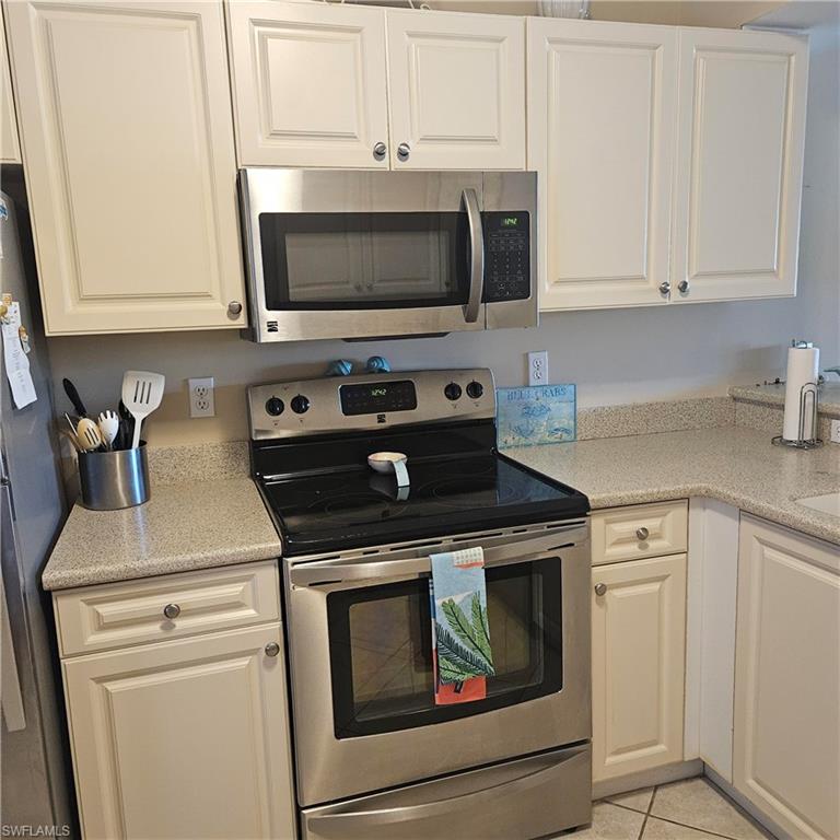 915 New Waterford Dr H202 Property Photo 17