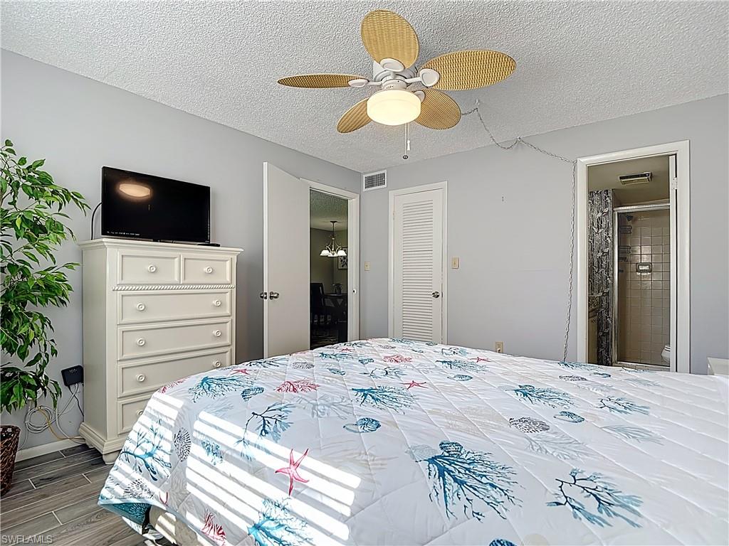 200 Turtle Lake Ct 109 Property Photo 28