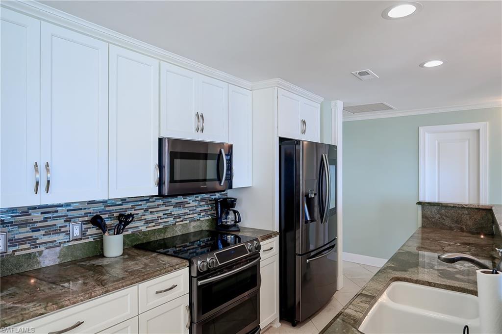 4001 Gulf Shore Blvd N Ph8 Property Photo 19