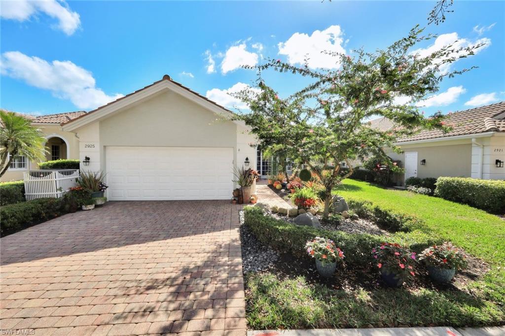 2925 Gilford Way Property Photo 4
