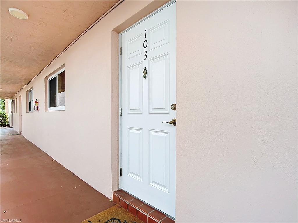 180 Turtle Lake Ct 103 Property Photo 5