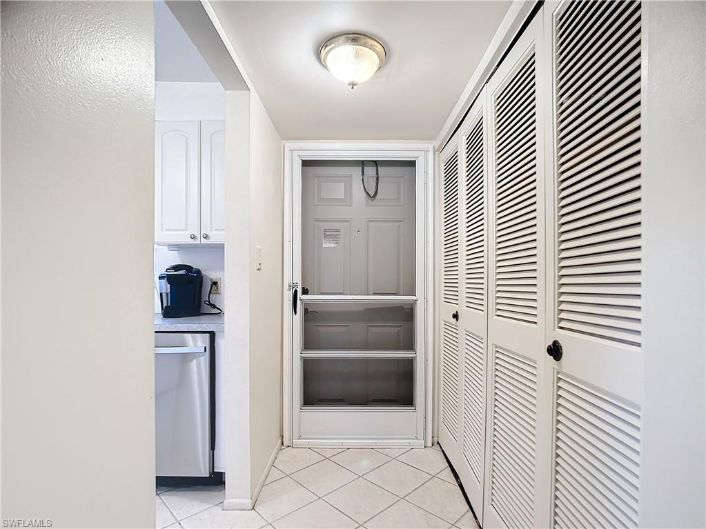 180 Turtle Lake Ct 103 Property Photo 6