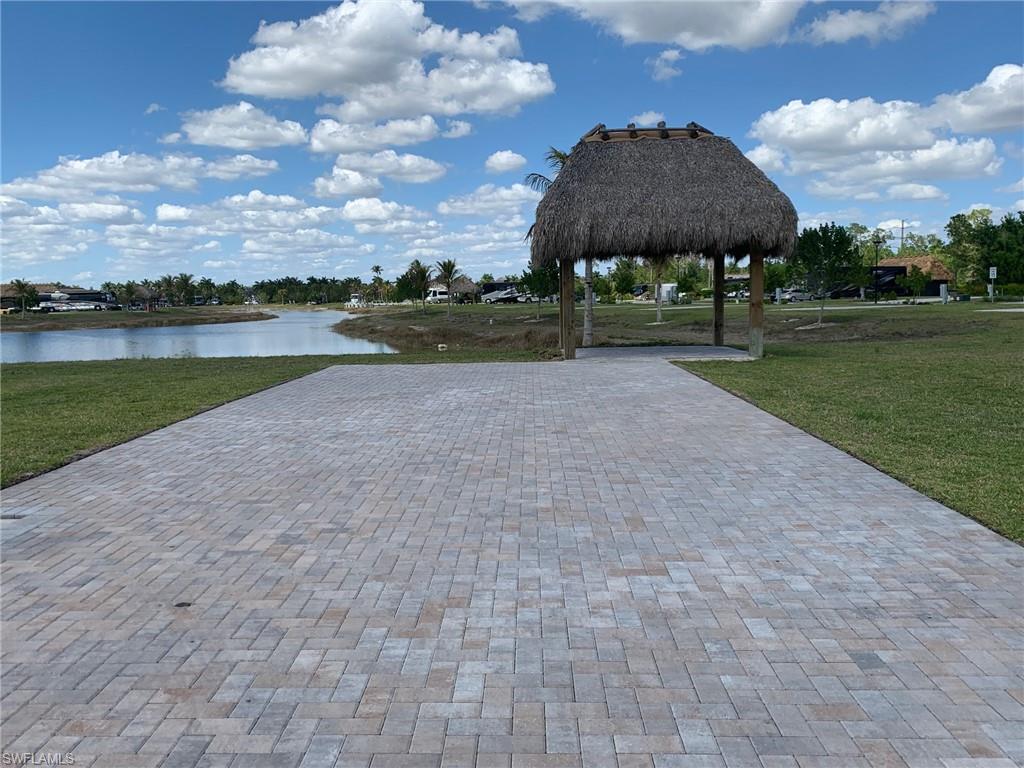 5593 Laguna Caribe Cir Property Photo 3