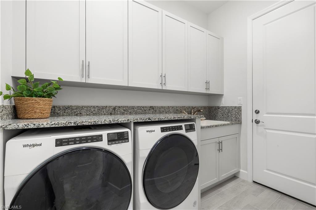 7281 Saona Ct Property Photo 22