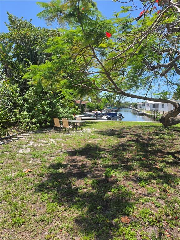 2662 Mangrove St Property Photo 3