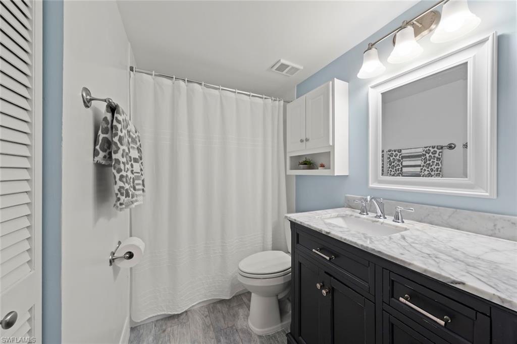 5965 Bloomfield Cir B104 Property Photo 8