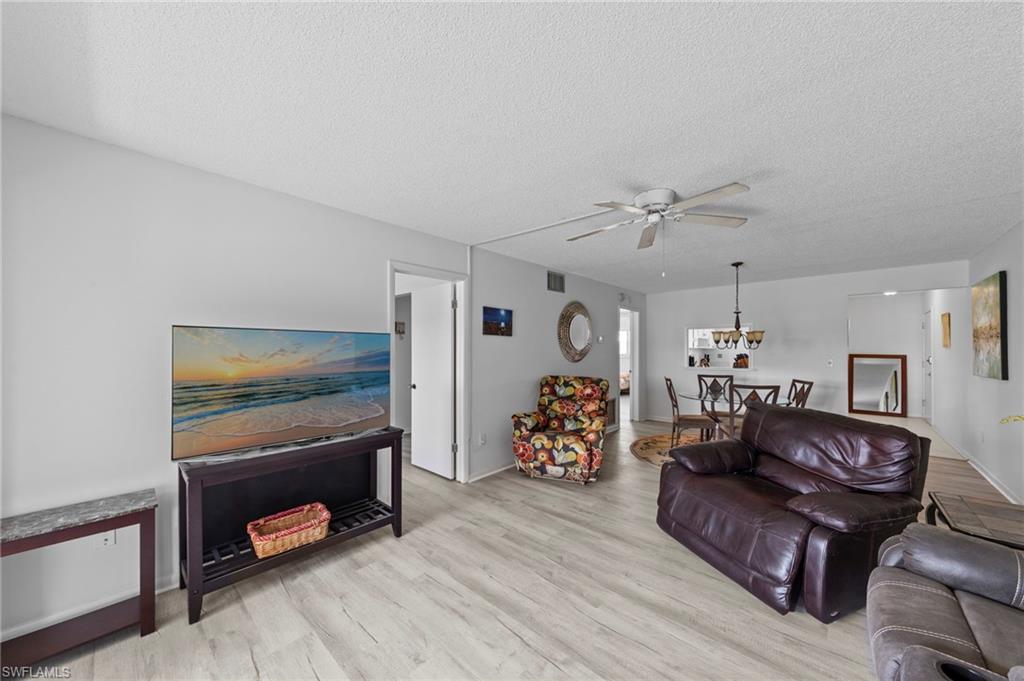 1318 Myerlee Country Club Blvd 3 Property Photo 7