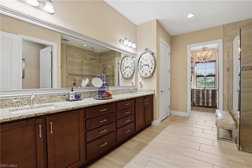 2303 Somerset Pl Property Photo 28