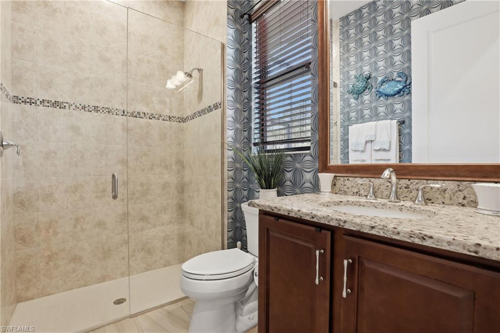 2303 Somerset Pl Property Photo 37