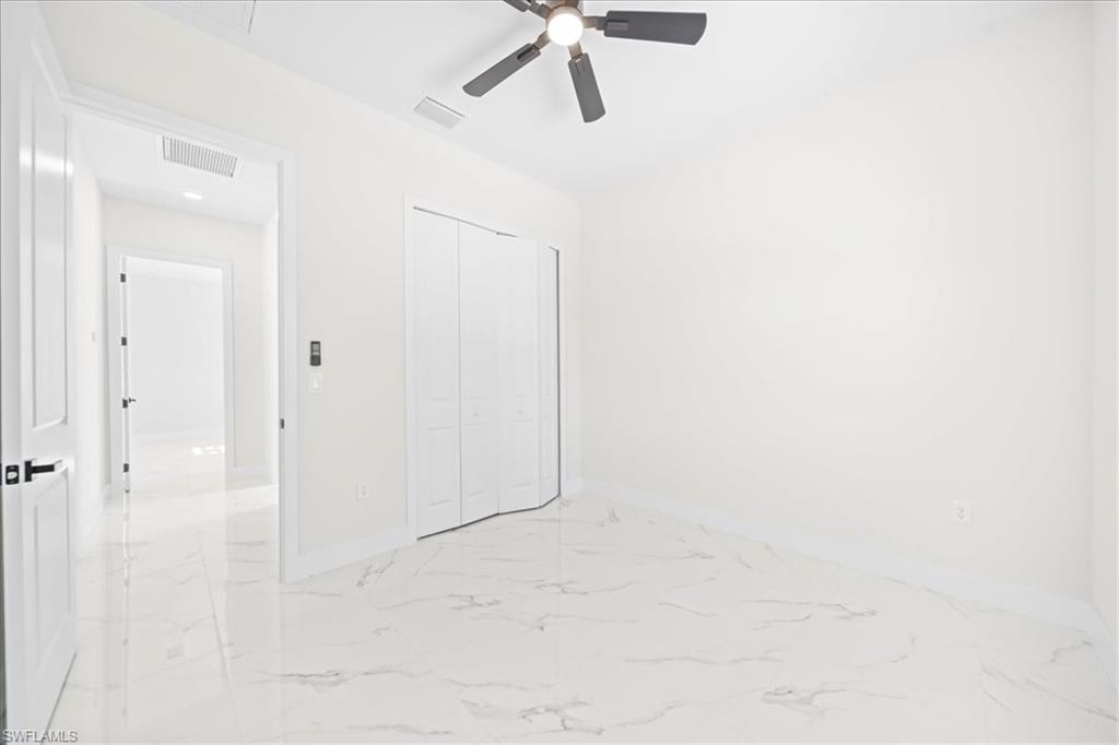 1226 5th Pl Property Photo 18
