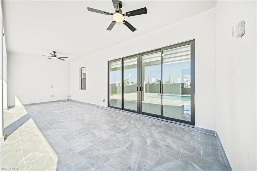 1226 5th Pl Property Photo 37