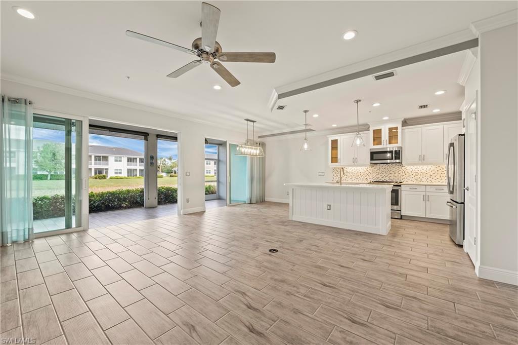 6954 Avalon CIR 703 Property Photo 1