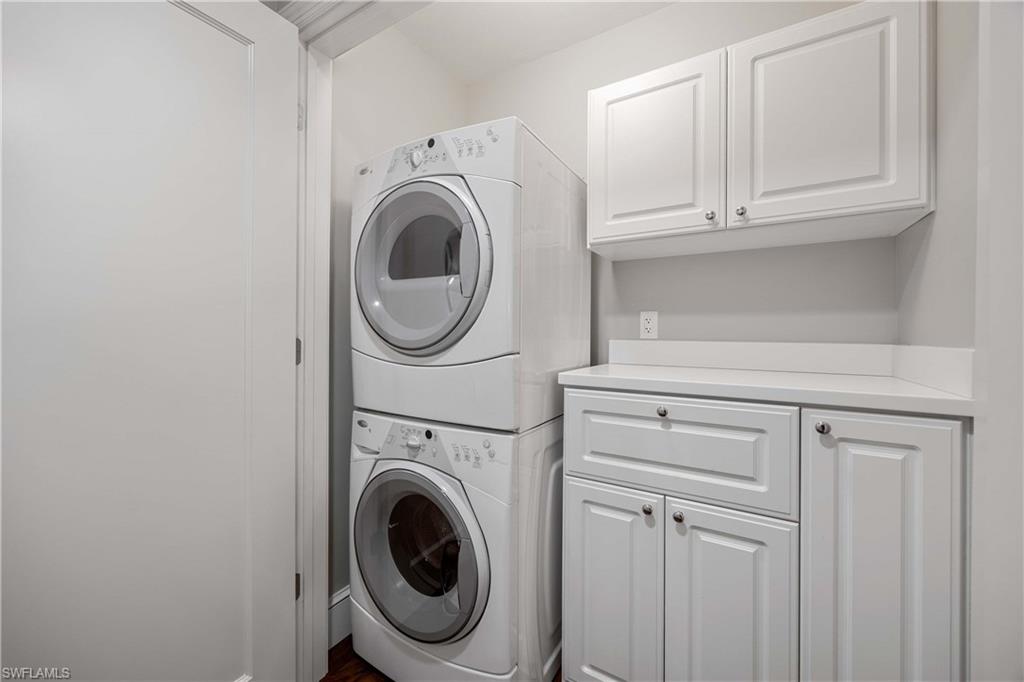 9123 Strada Pl 7404 Property Photo 18
