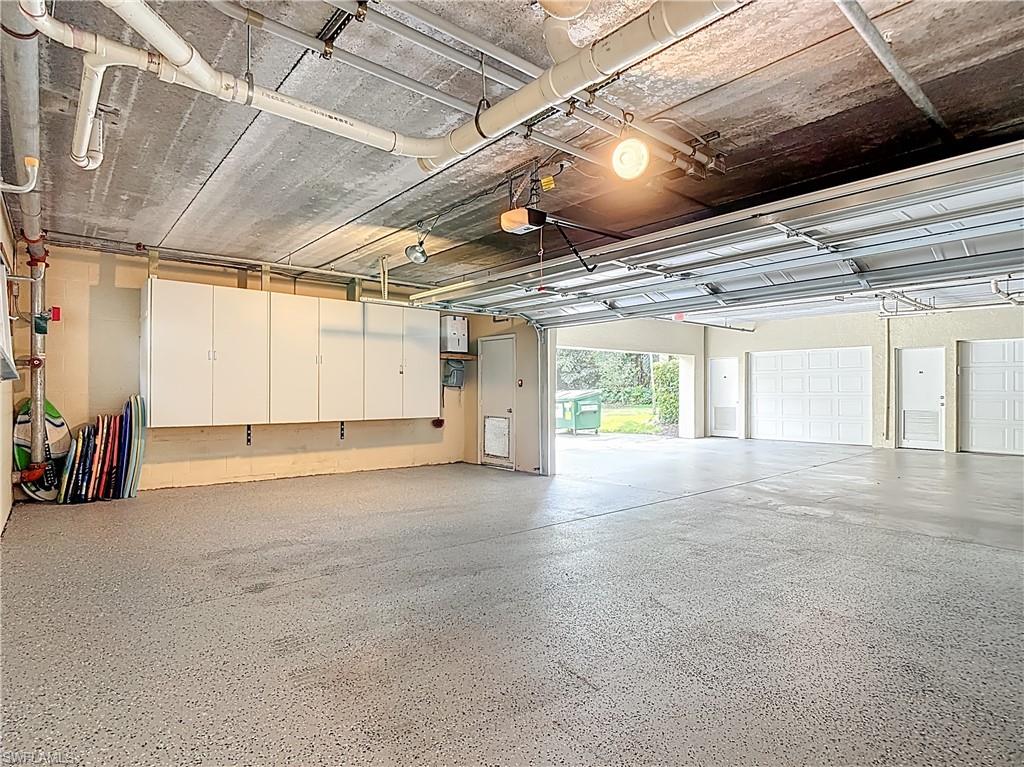 226011527 Property Photo 34
