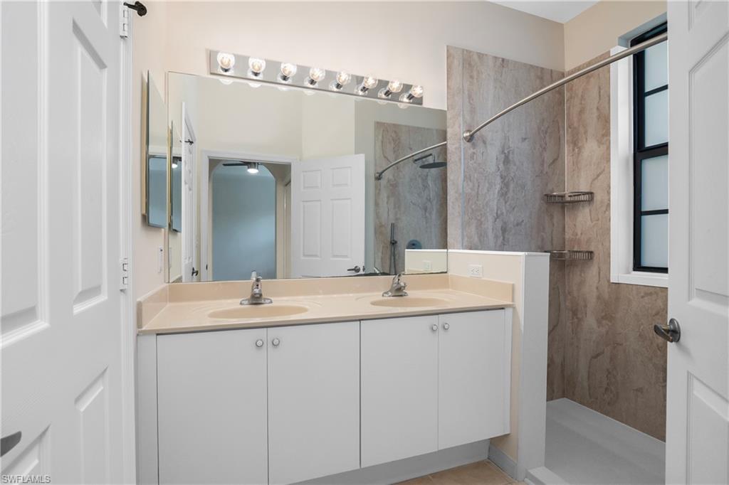15186 Summit Place Cir Property Photo 37