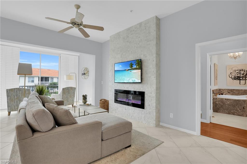 916 EGRETS RUN 201 Property Photo 1