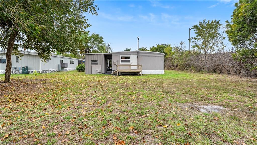 851 Manatee Rd Property Photo 4