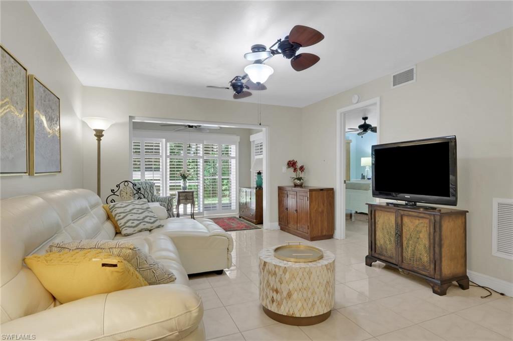 9820 Citadel Ln 103 Property Photo 11