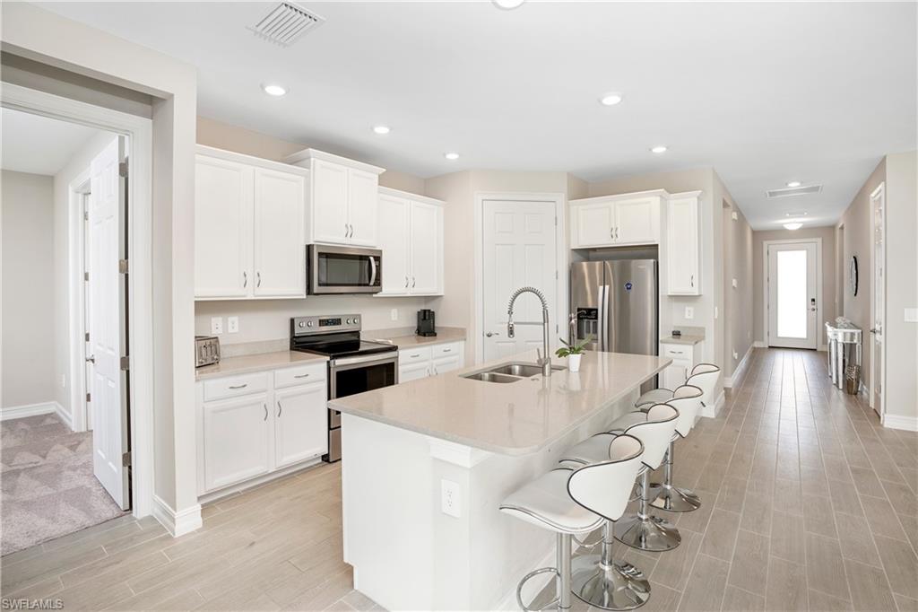 14541 Stern Way Property Photo 7