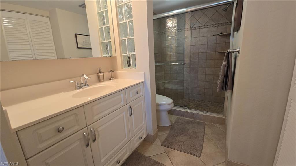 12945 Vanderbilt Dr 402 Property Photo 24