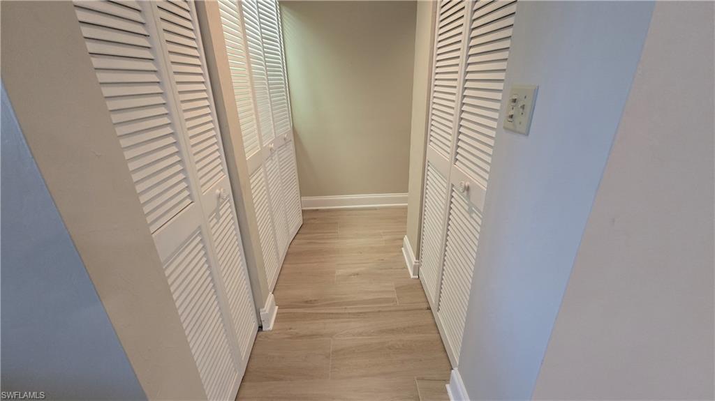 12945 Vanderbilt Dr 402 Property Photo 25