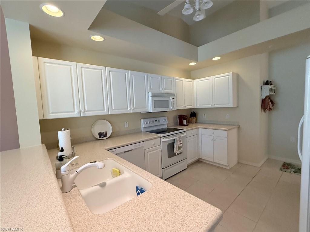 3555 Laurel Greens Ln N 202 Property Photo 7