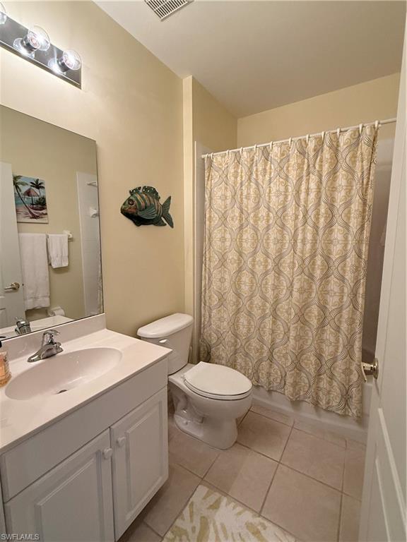 3555 Laurel Greens Ln N 202 Property Photo 15