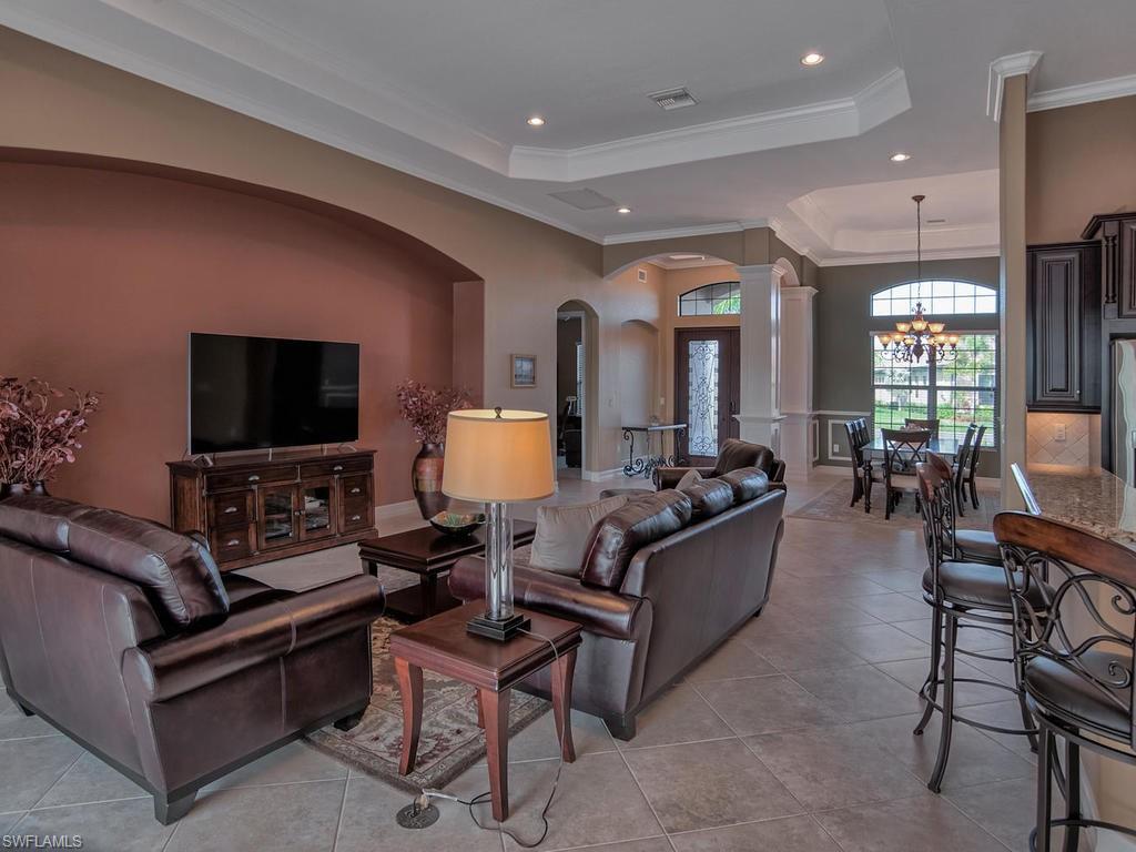9634 Firenze Cir Property Photo 4