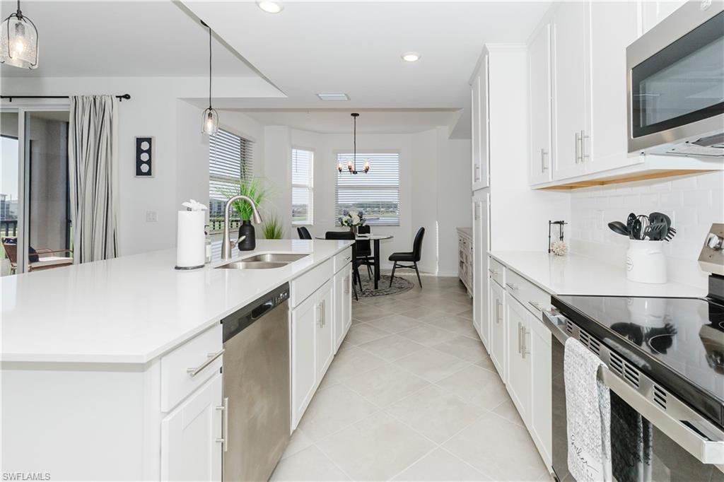 5583 Double Eagle Cir 4132 Property Photo 4