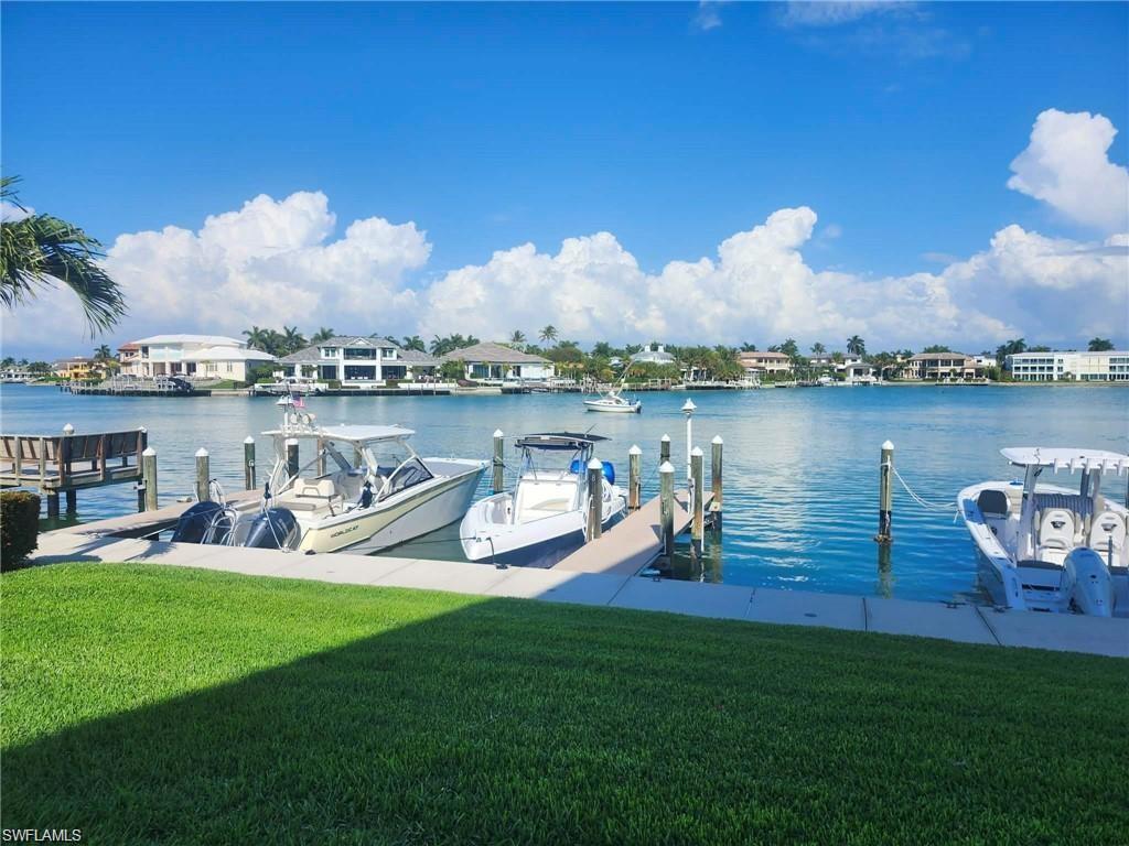 3000 Gulf Shore Blvd N 113 Property Photo 22