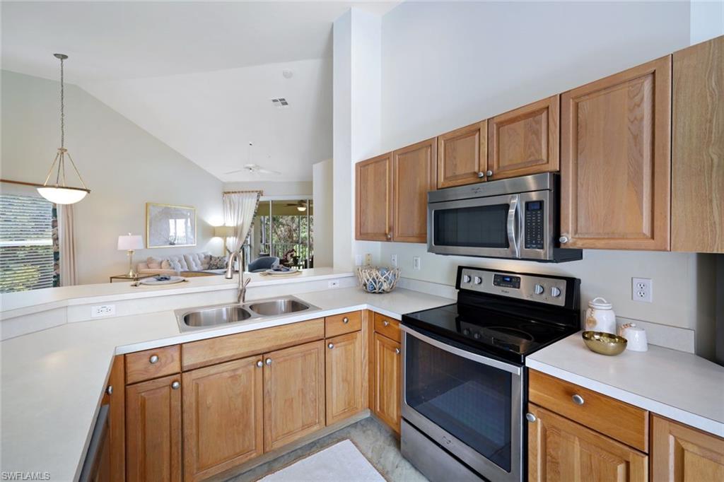 4940 Deerfield Way 201 Property Photo 14